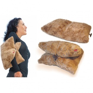 Carma Travel-Pillow aus Webfell/ Webpelz